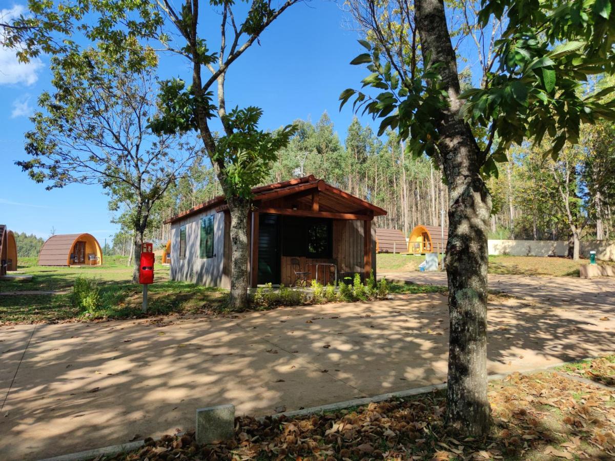 Teiraboa Base Camp Hotel Arzua Exterior photo